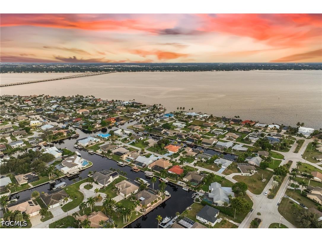 2318 SE 27th Street Cape Coral FL 33904 2026031639 image4