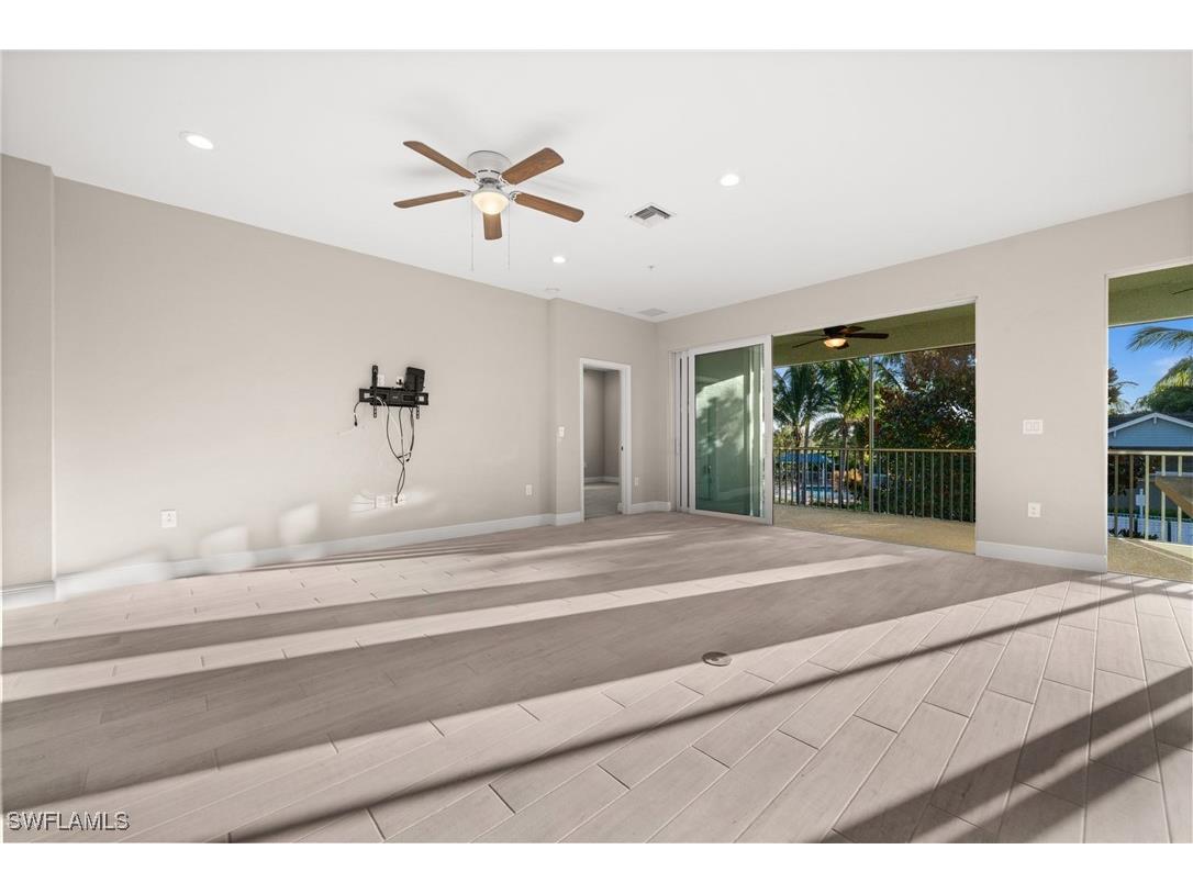 2318 Sawyers Hill Road #107 Naples FL 34120 225075164 image10