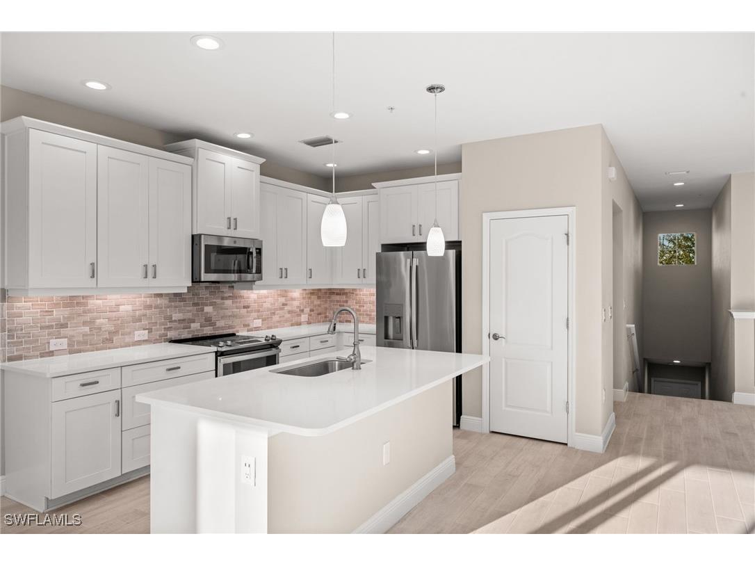 2318 Sawyers Hill Road #107 Naples FL 34120 225075164 image13