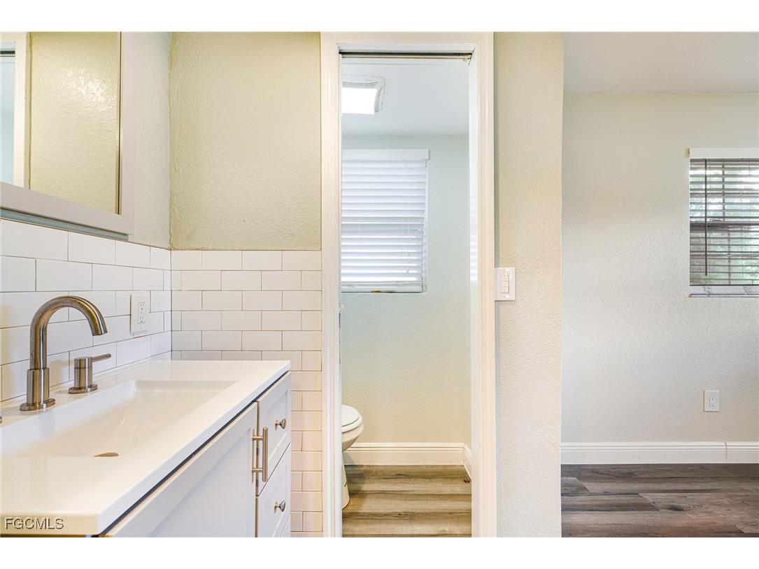 2319 Barcelona Avenue Fort Myers FL 33905 2025023858 image25