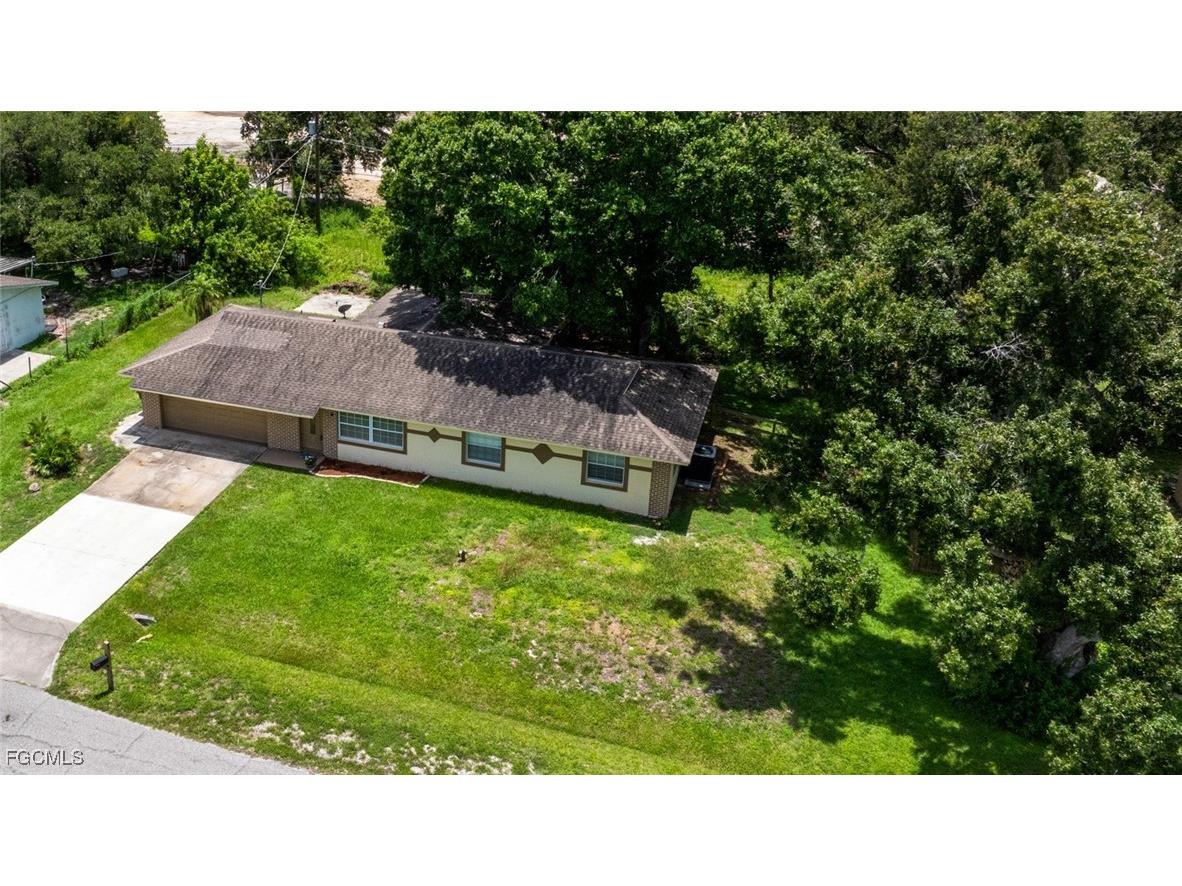 2319 Barcelona Avenue Fort Myers FL 33905 2025023858 image34