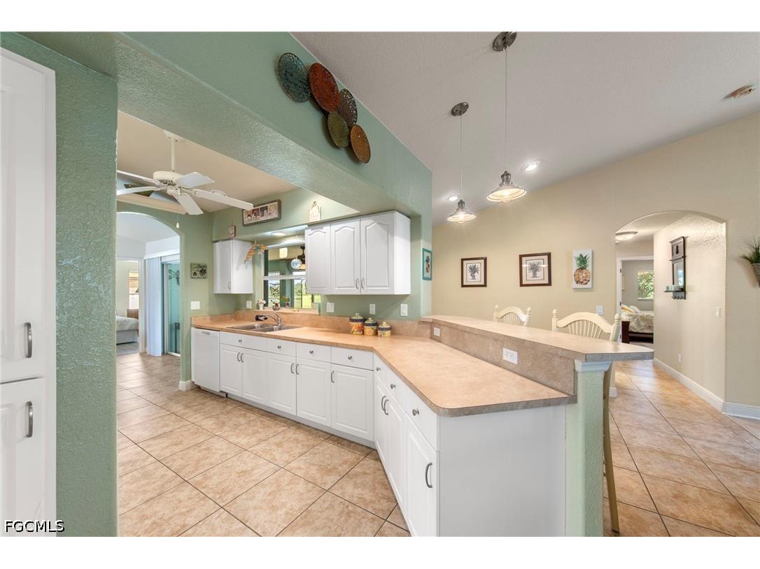 2319 Coral Point Drive Cape Coral FL 33990 2026024902 image11