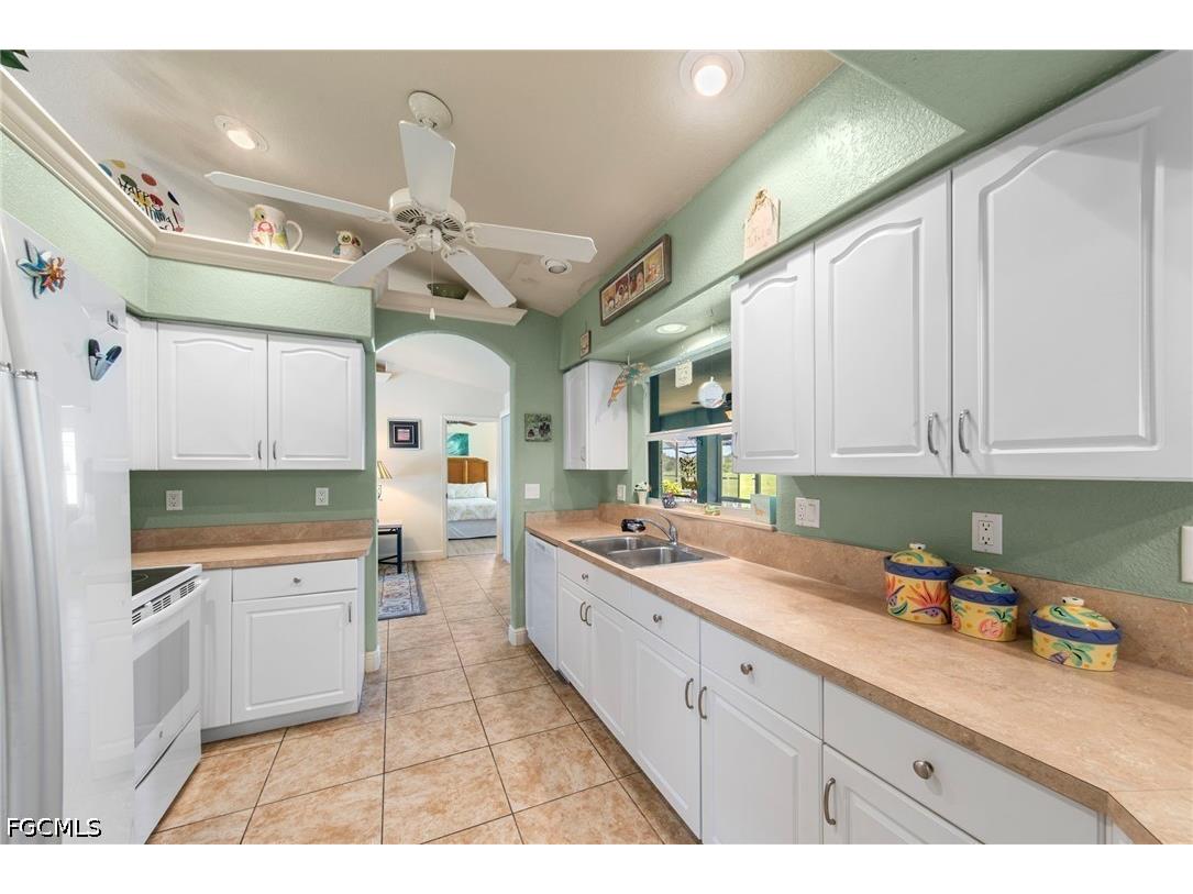2319 Coral Point Drive Cape Coral FL 33990 2026024902 image13