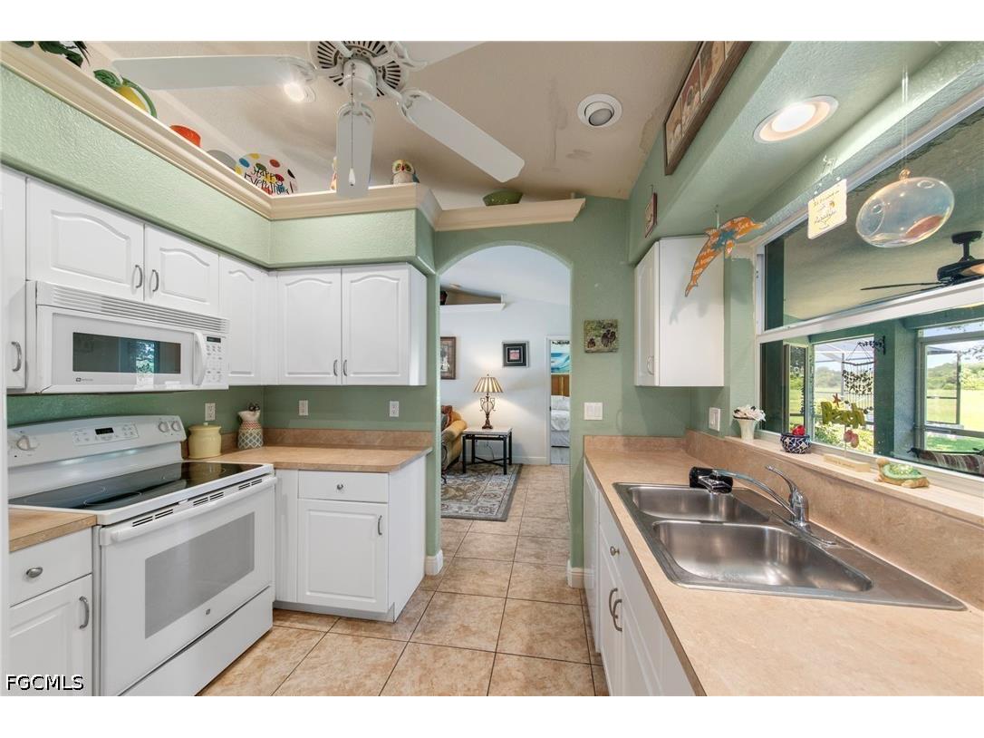 2319 Coral Point Drive Cape Coral FL 33990 2026024902 image14