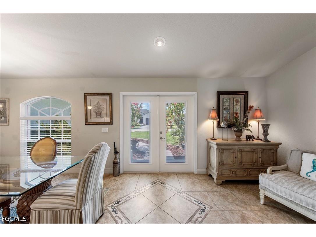 2319 Coral Point Drive Cape Coral FL 33990 2026024902 image4