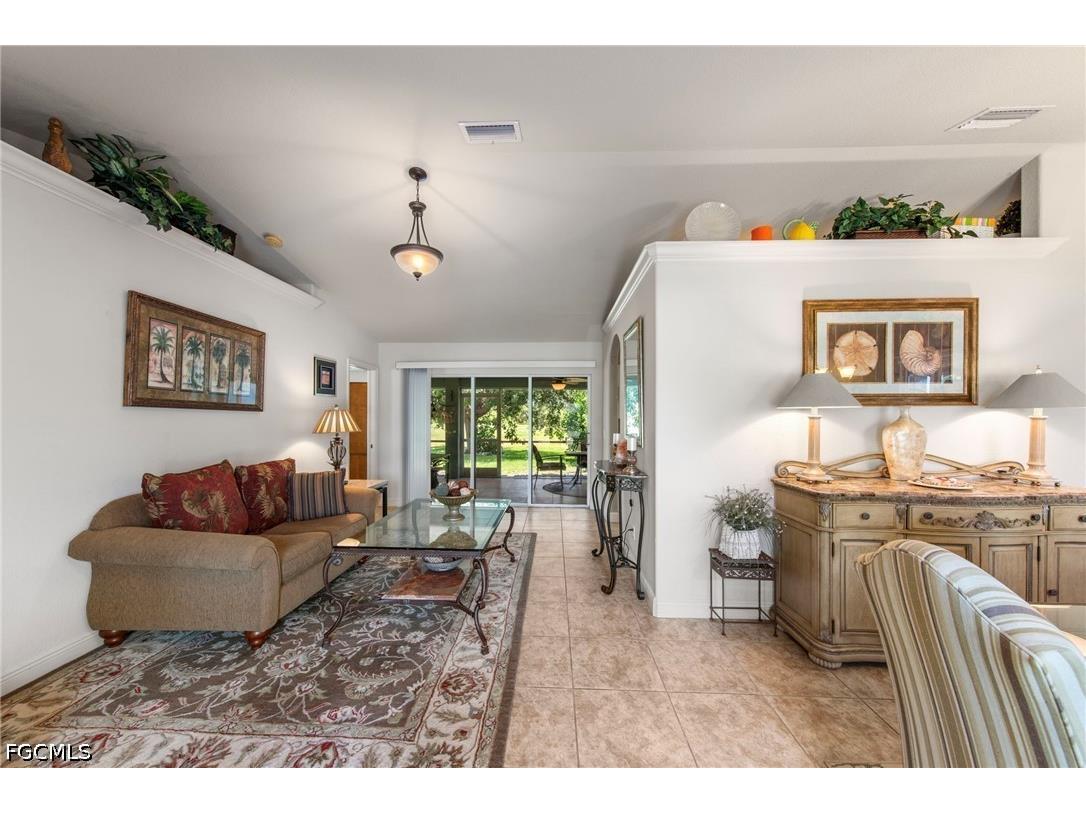 2319 Coral Point Drive Cape Coral FL 33990 2026024902 image5