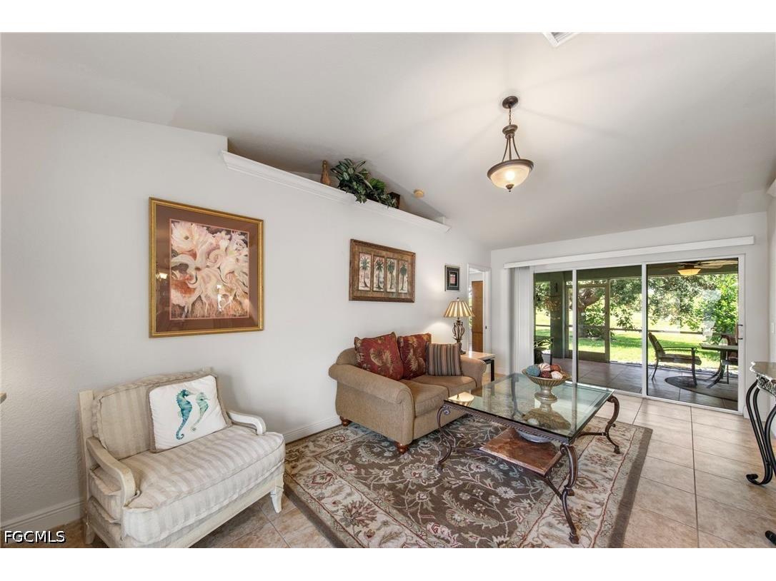 2319 Coral Point Drive Cape Coral FL 33990 2026024902 image6