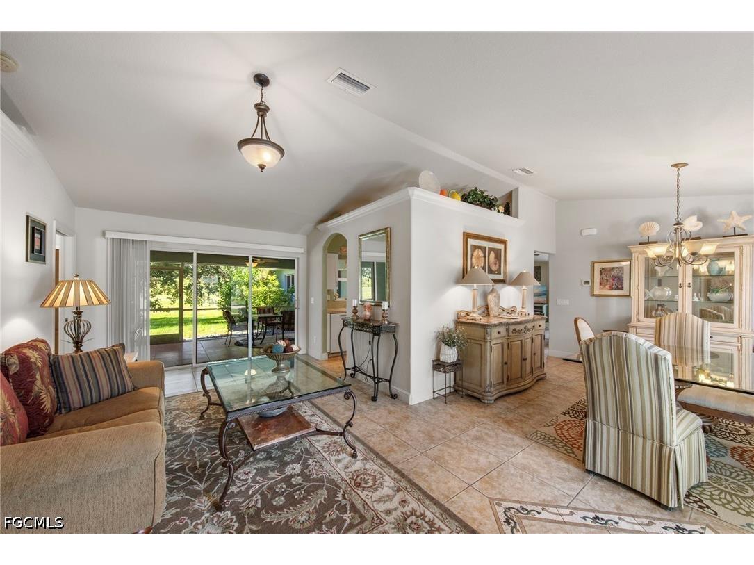 2319 Coral Point Drive Cape Coral FL 33990 2026024902 image7