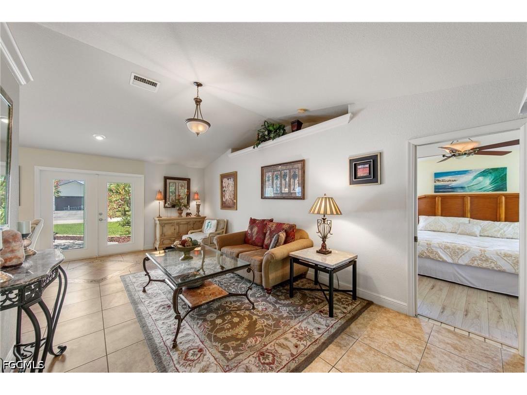 2319 Coral Point Drive Cape Coral FL 33990 2026024902 image8