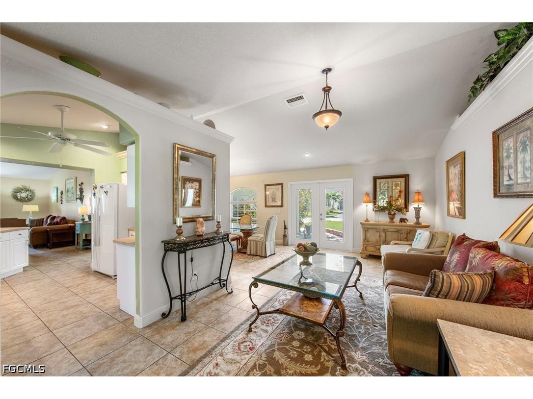 2319 Coral Point Drive Cape Coral FL 33990 2026024902 image9