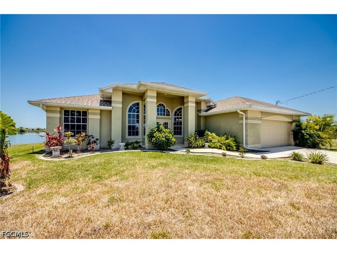 2319 NE 19th Street Cape Coral FL 33909 2026025226 image1