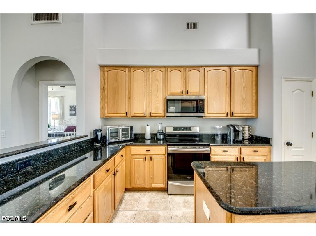 2319 NE 19th Street Cape Coral FL 33909 2026025226 image17