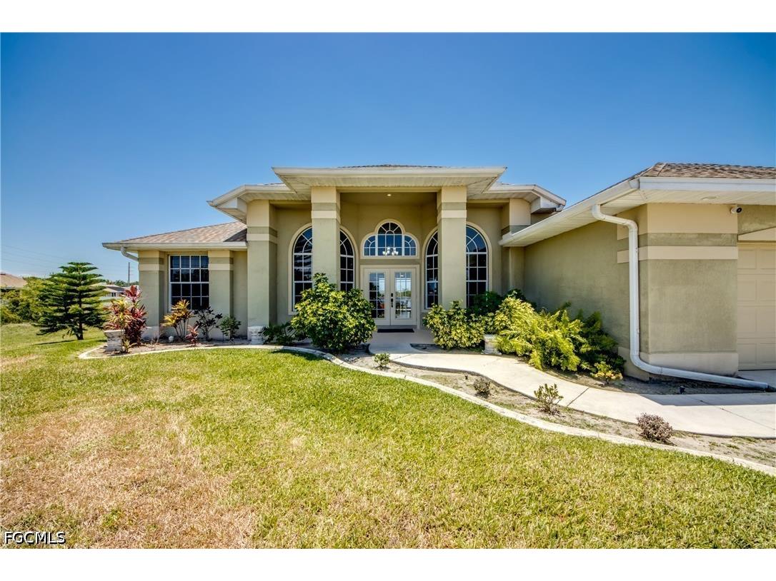 2319 NE 19th Street Cape Coral FL 33909 2026025226 image2
