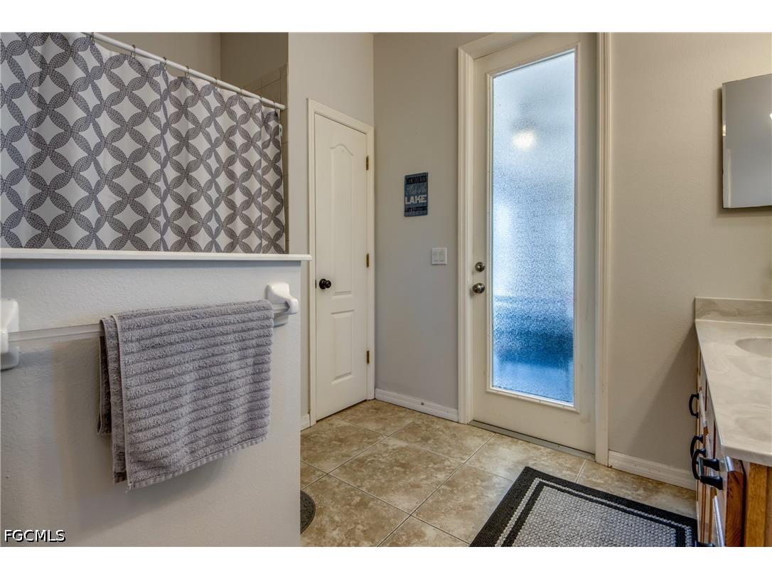 2319 NE 19th Street Cape Coral FL 33909 2026025226 image36