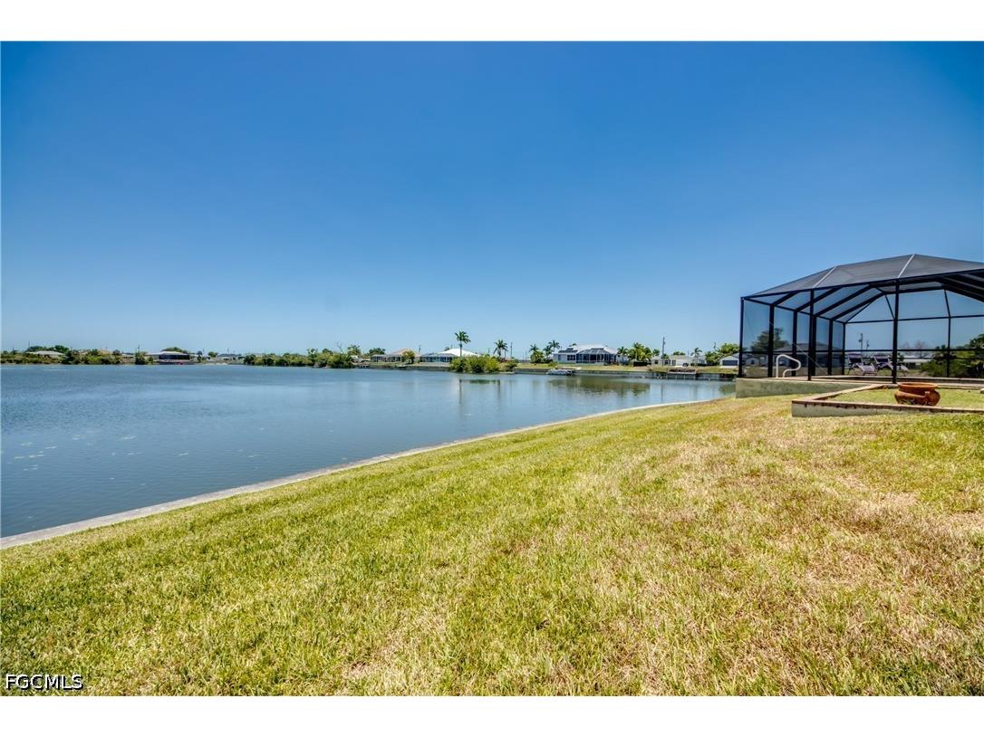 2319 NE 19th Street Cape Coral FL 33909 2026025226 image49