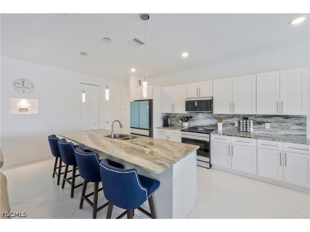2319 NW 38th Avenue Cape Coral FL 33993 2026014490 image24