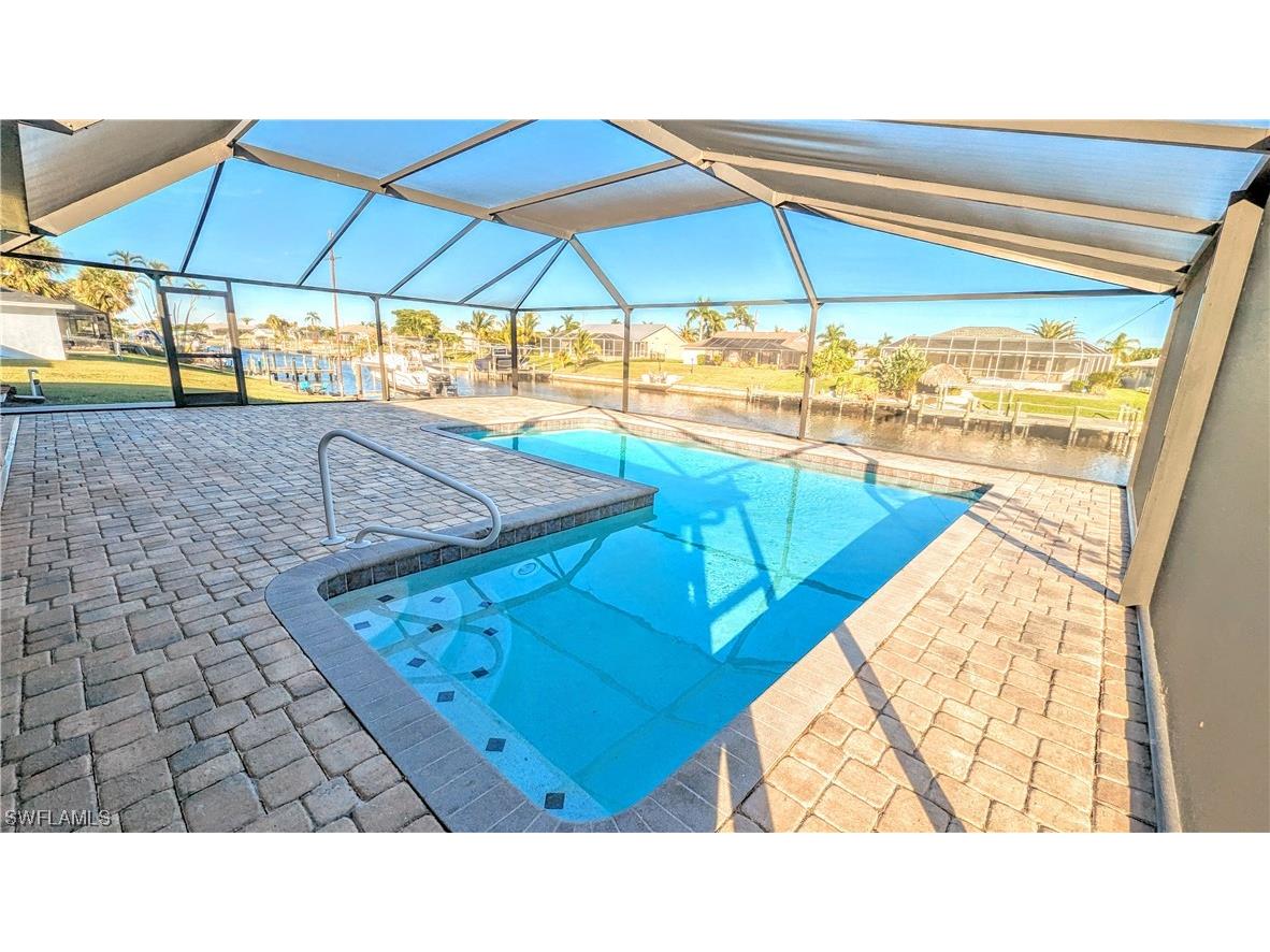 2319 SE 10th Avenue Cape Coral FL 33990 223087890 image1