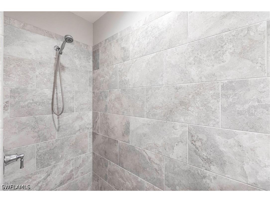 2319 Sawyers Hill Road #703 Naples FL 34120 226012975 image22