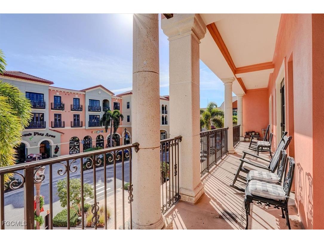 23190 Fashion Drive #P211 & P212 Estero FL 33928 2025025272 image18