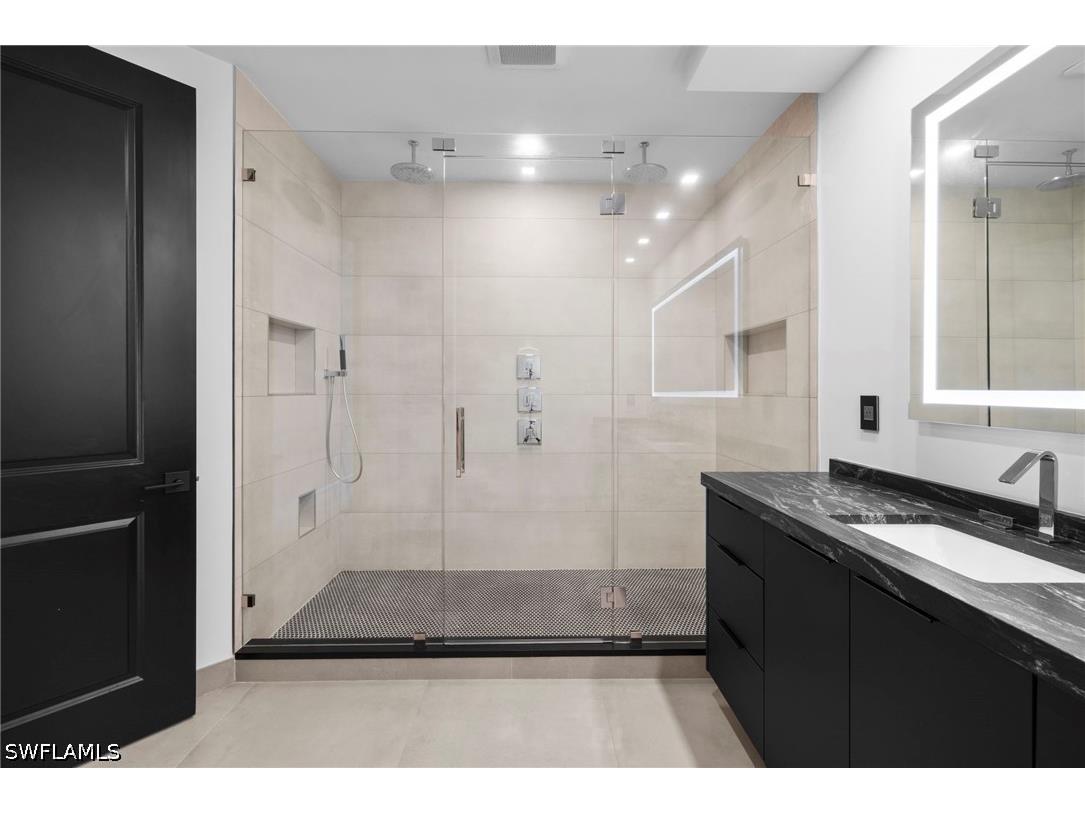 23191 Fashion Dr #8106 Estero FL 33928 226019391 image24