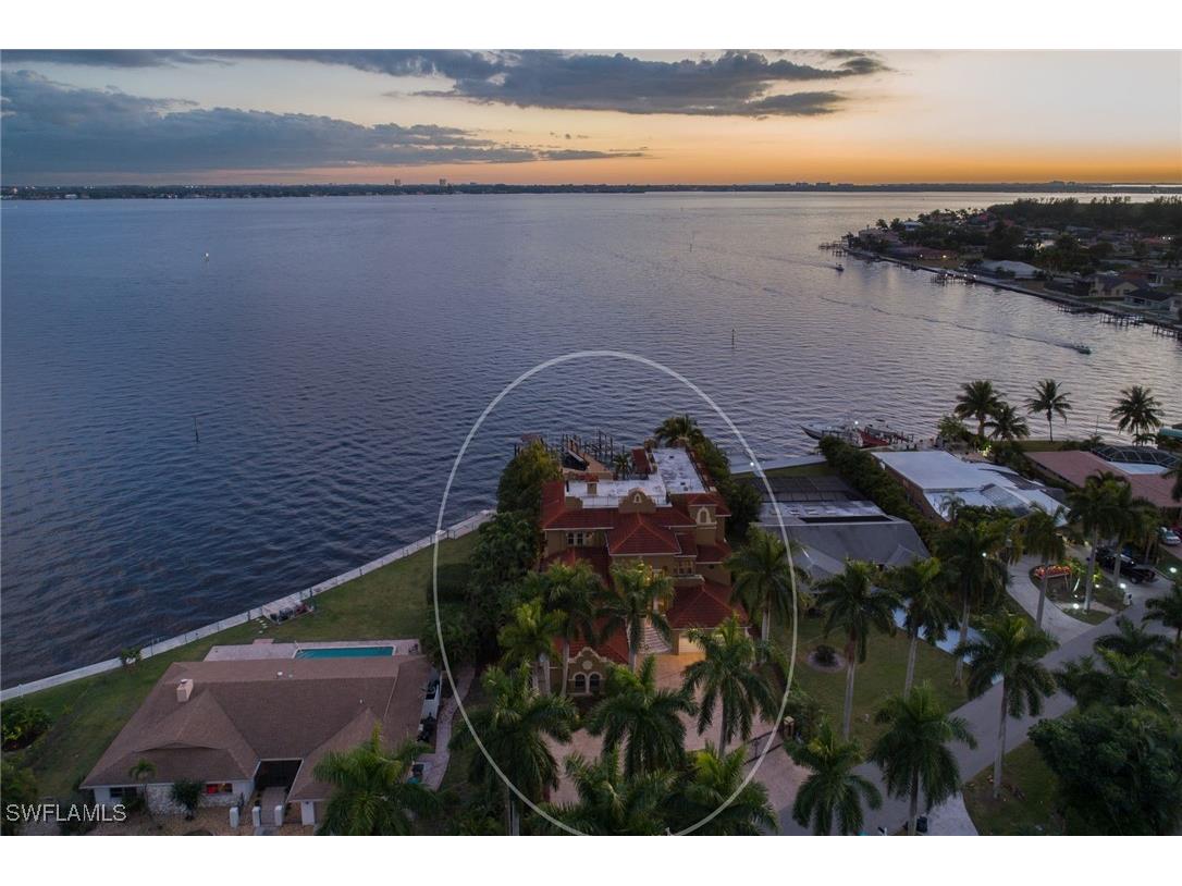 232 Bayshore Drive Cape Coral FL 33904 225060881 image2