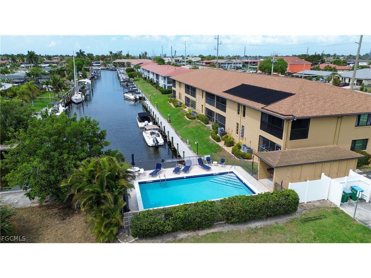 232 Cape Coral Parkway E #201 Cape Coral FL 33904 2026012785 image1