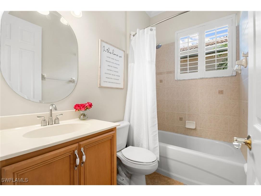 232 Glen Eagle Circle Naples FL 34104 225073002 image22