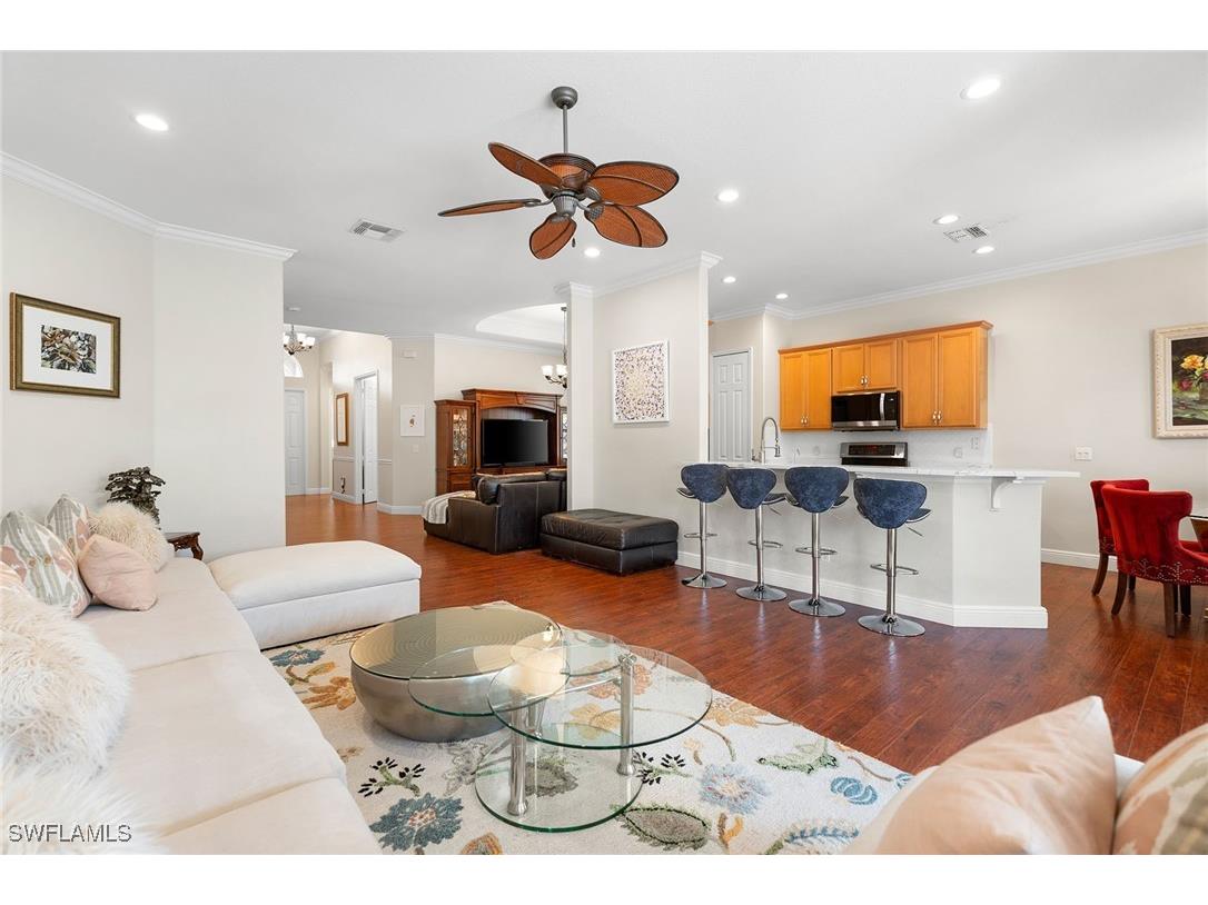 232 Glen Eagle Circle Naples FL 34104 225073002 image5