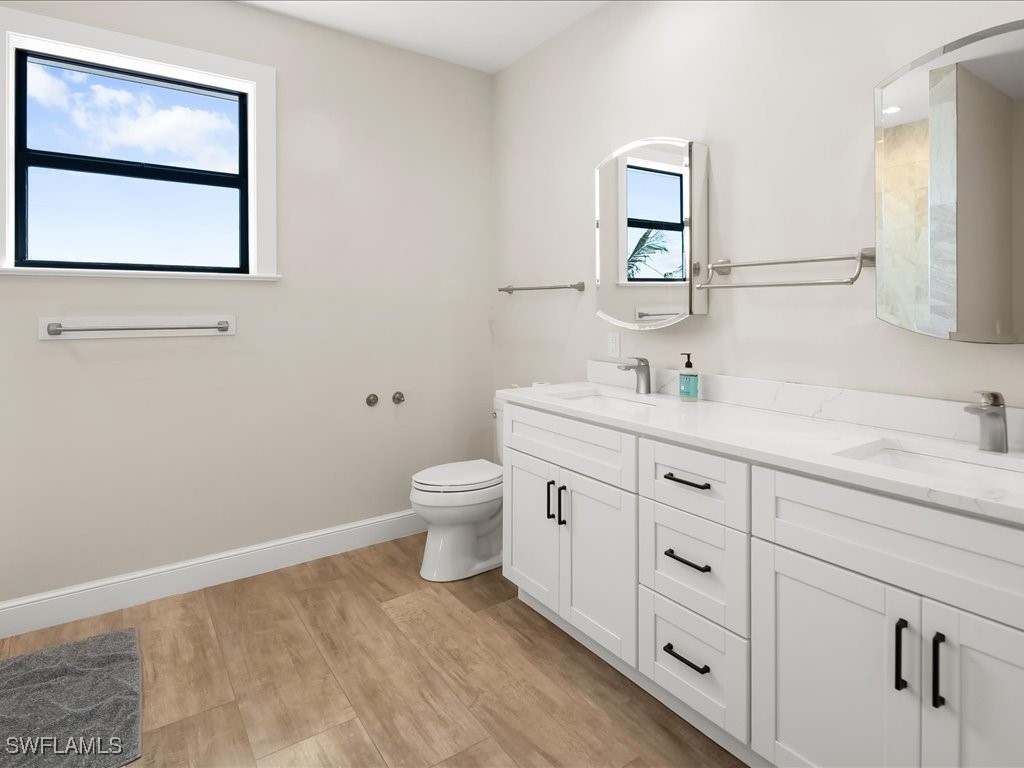 232 Harbor Place N Goodland FL 34140 226004829 image14