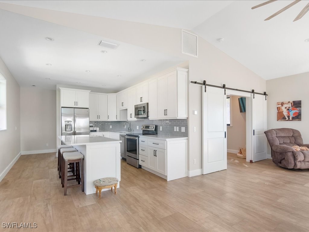 232 Harbor Place N Goodland FL 34140 226004829 image8