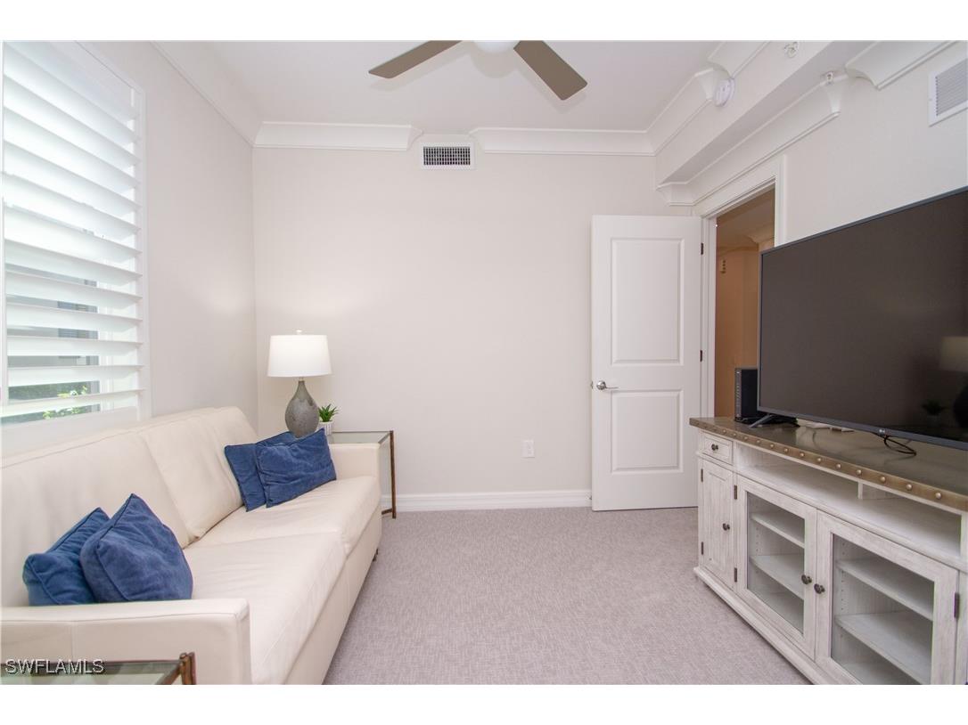 232 Indies Drive E #101 Naples FL 34114 225068057 image32