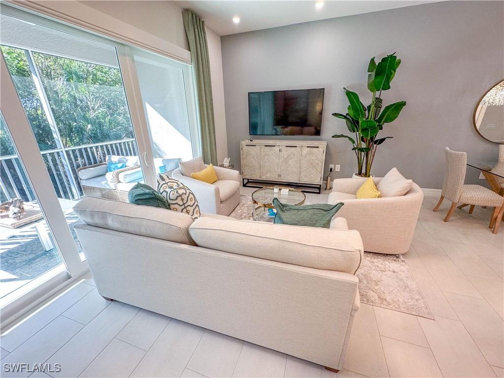 232 Indies Drive E #201 Naples FL 34114 225068059 image10