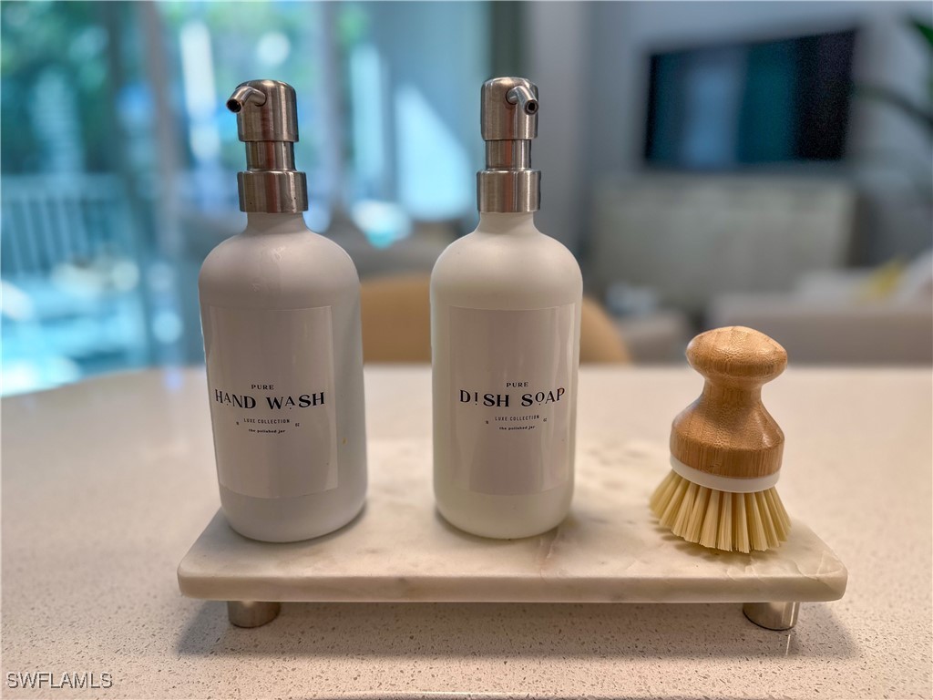 232 Indies Drive E #201 Naples FL 34114 225068059 image25