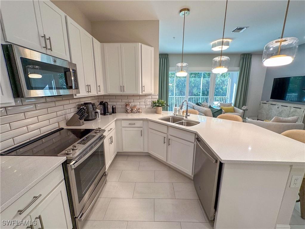 232 Indies Drive E #201 Naples FL 34114 225068059 image6