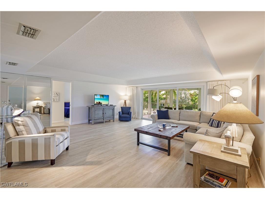 232 Memory Lane #2584 Naples FL 34112 223039533 image1