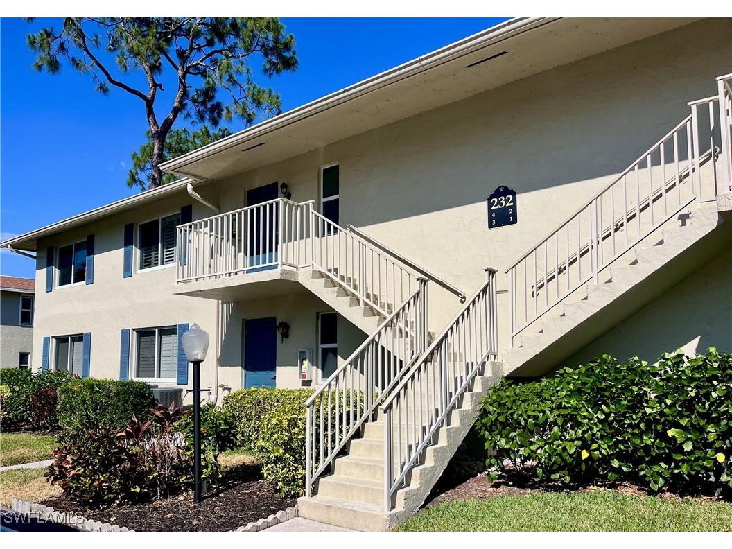 232 Memory Lane #4 Naples FL 34112 225049638 image1