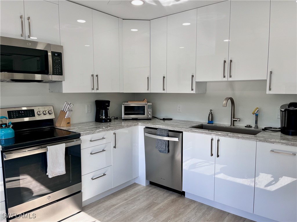 232 Memory Lane #4 Naples FL 34112 225049638 image8