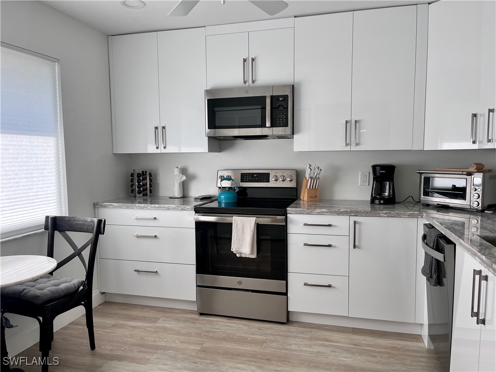 232 Memory Lane #4 Naples FL 34112 225049638 image9