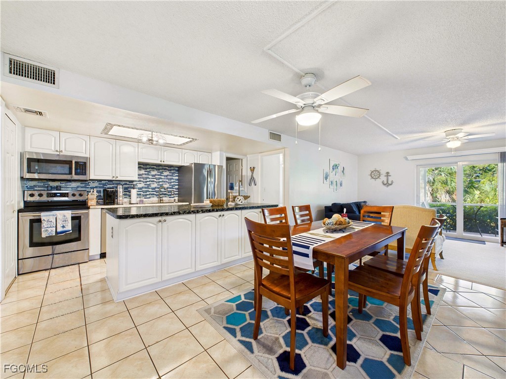 232 Palm Drive #47-5 Naples FL 34112 2026006541 image10
