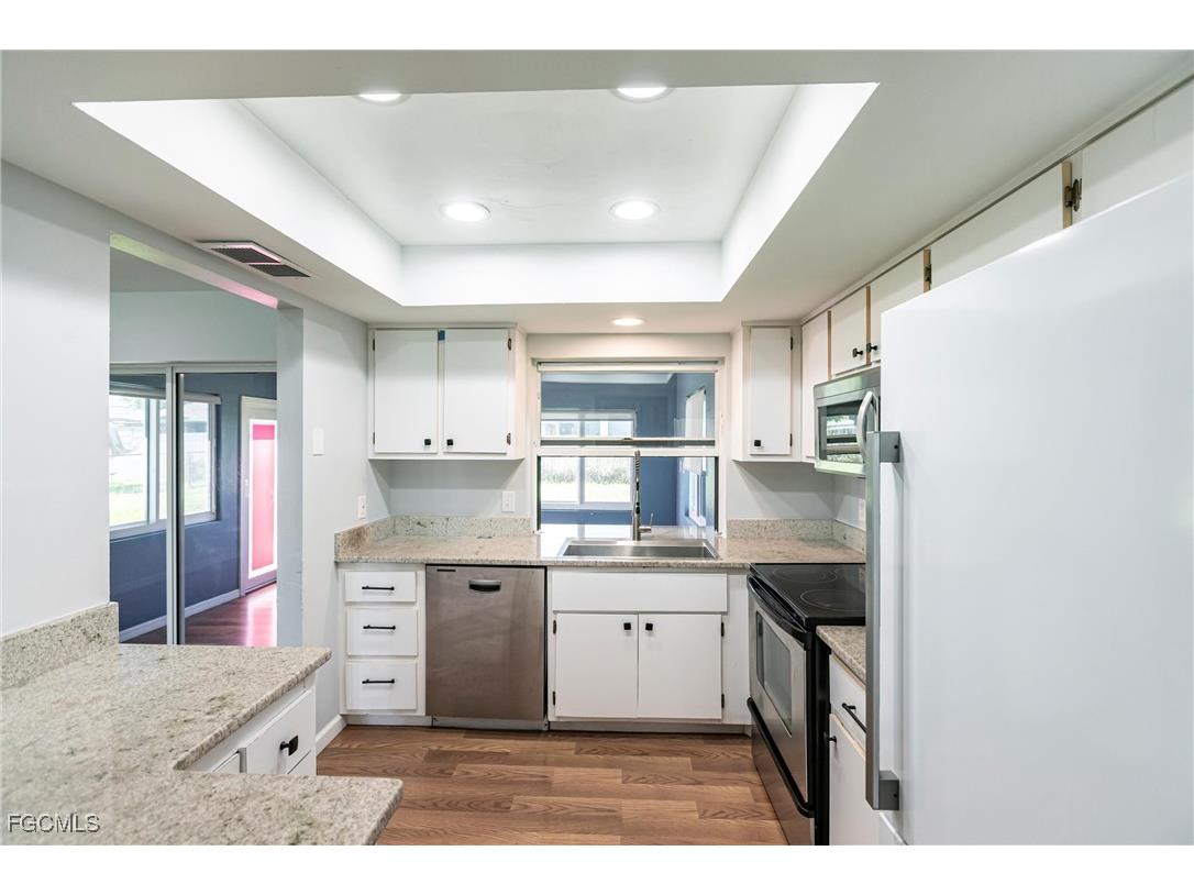 232 SE Van Loon Terrace Cape Coral FL 33990 2025002516 image9