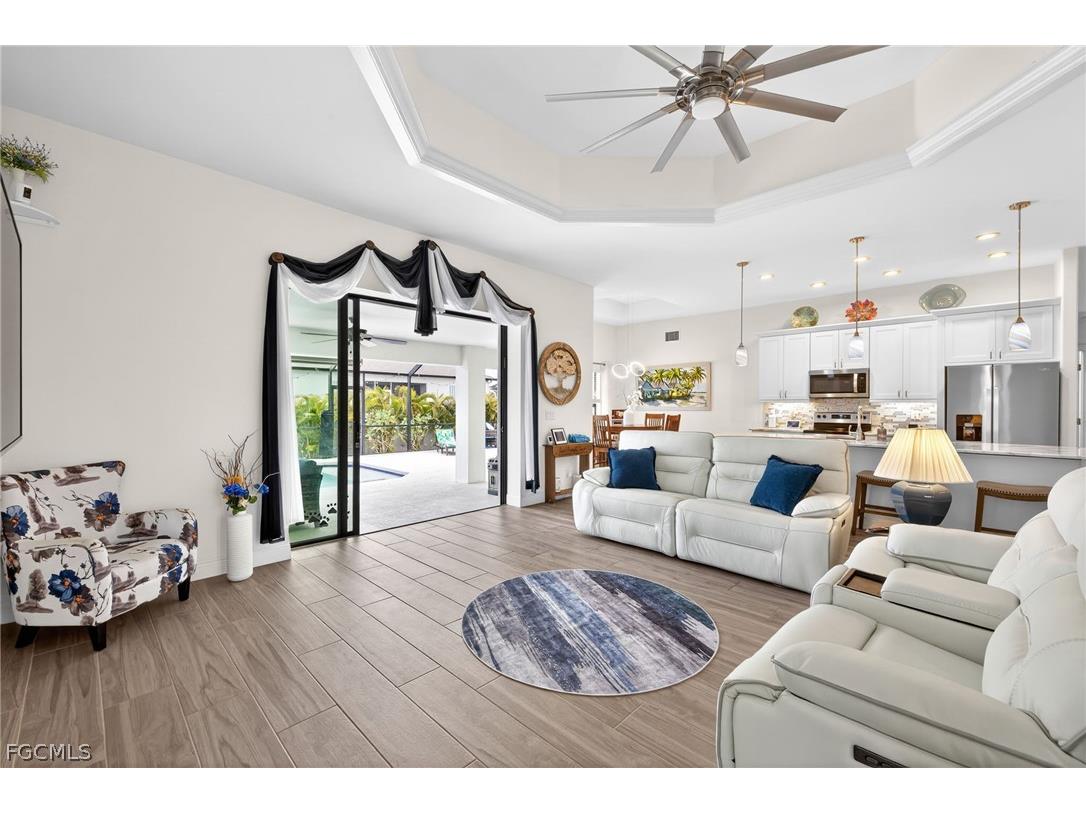 2320 NW 36th Place Cape Coral FL 33993 2025024021 image3