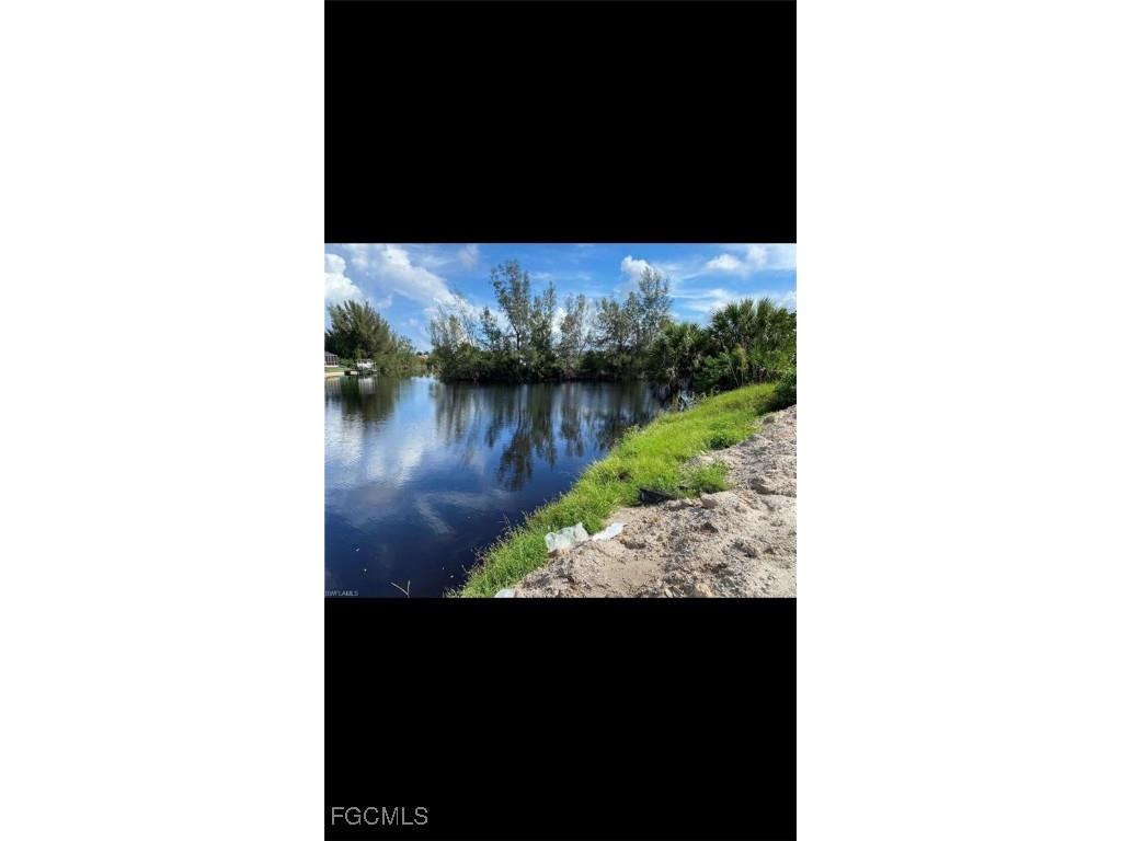 2320 NW 44th Place Cape Coral FL 33993 2026006270 image6