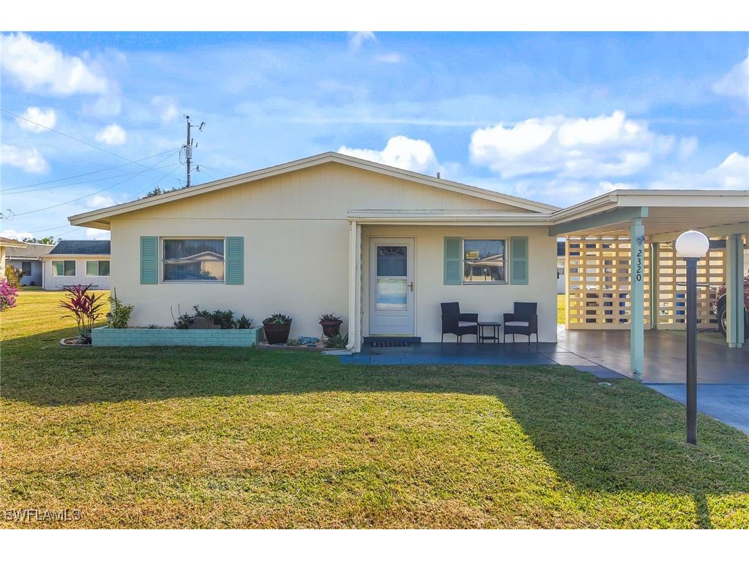 2320 Narcissus Court Lehigh Acres FL 33936 225001990 image1