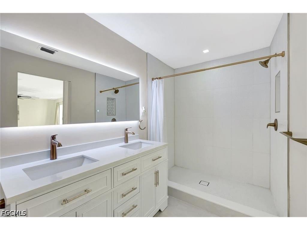 2320 SW 21st Street Cape Coral FL 33991 2026020272 image13