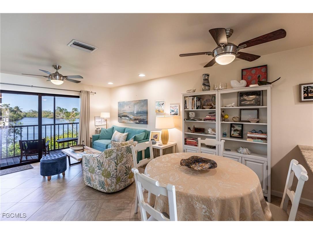 2320 Wooster Lane #7 Sanibel FL 33957 2025010390 image3