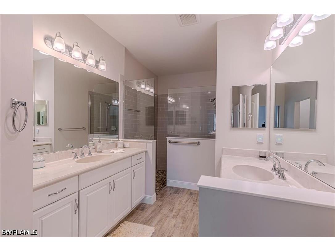 2321 Ariane Drive Naples FL 34112 226025072 image11