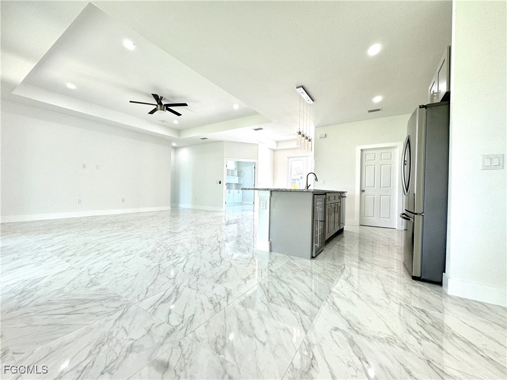 2321 SW 21st Terrace Cape Coral FL 33991 2025017813 image6