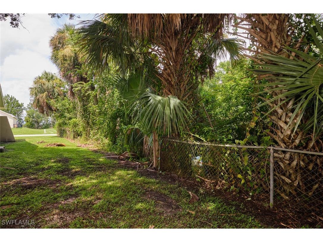 2321 Thurlow Street Alva FL 33920 224073972 image36