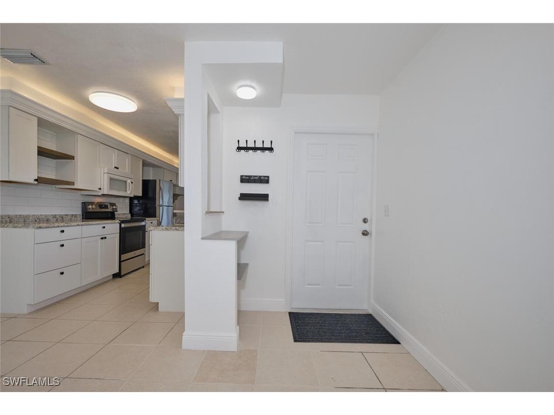 2321 Thurlow Street Alva FL 33920 224073972 image5