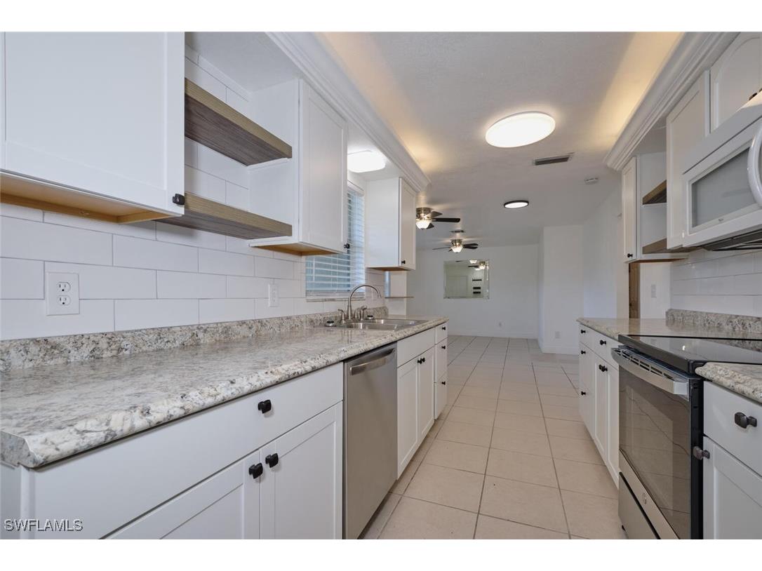 2321 Thurlow Street Alva FL 33920 224073972 image8